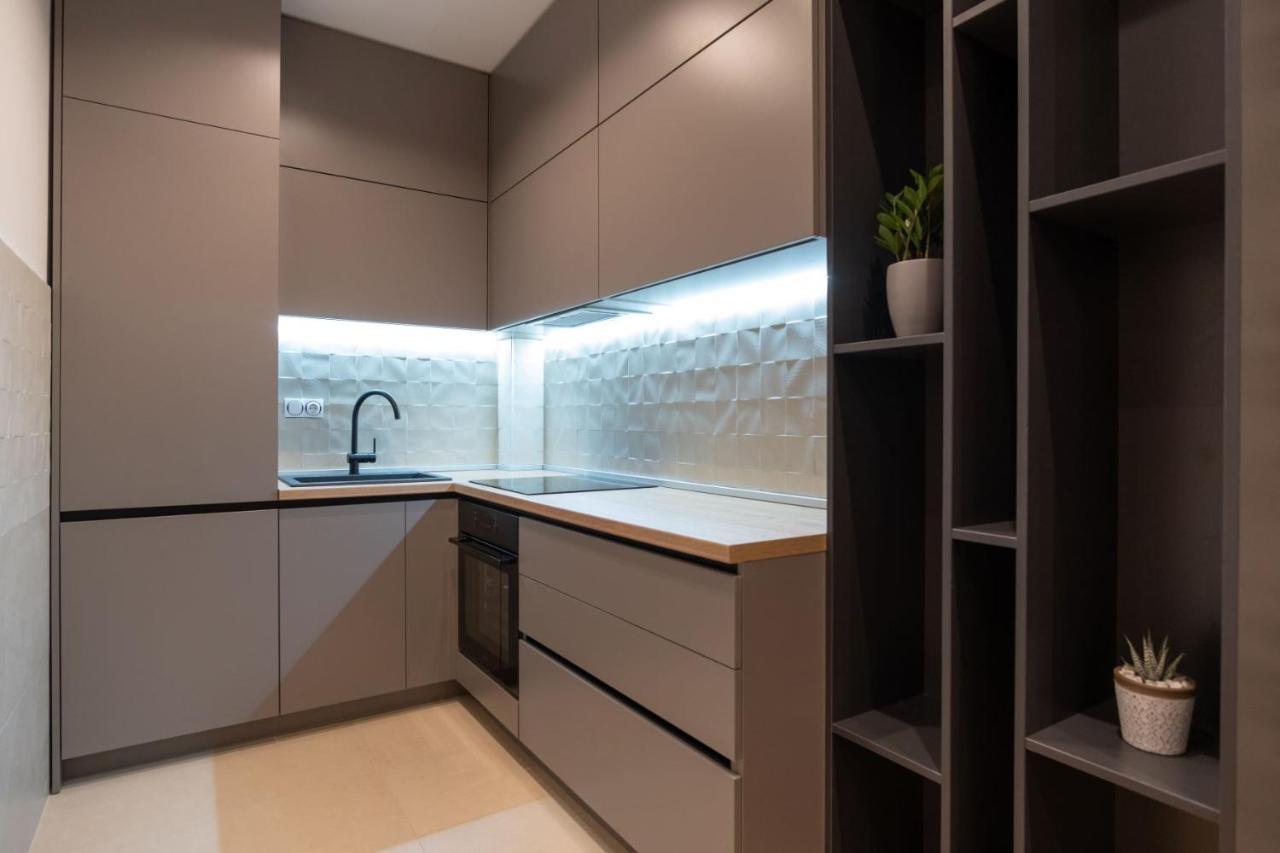 Apartment Aloha Требинє Екстер'єр фото