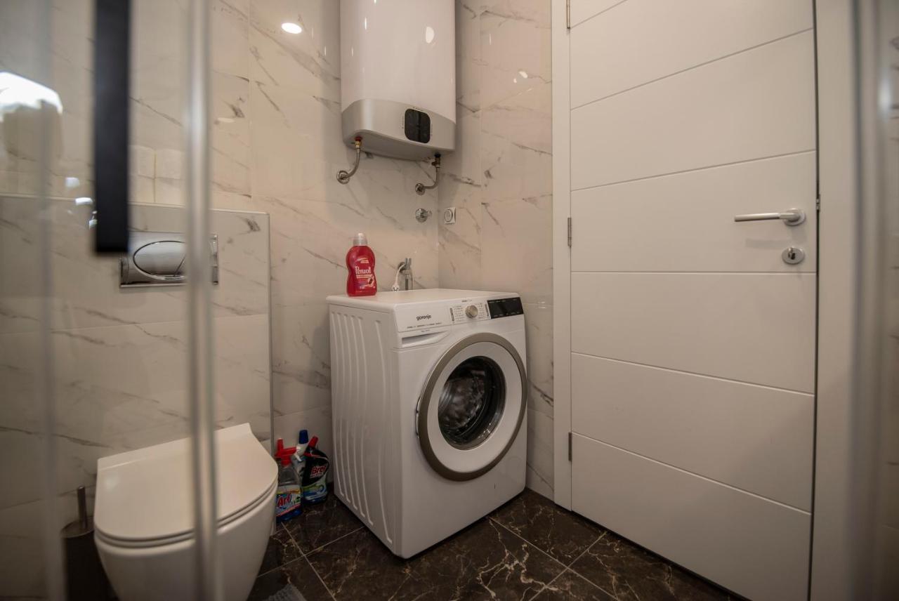Apartment Aloha Требинє Екстер'єр фото