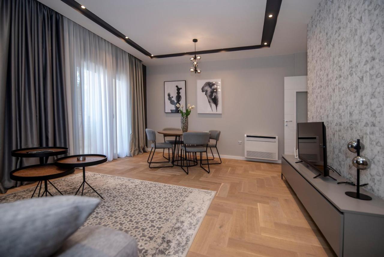Apartment Aloha Требинє Екстер'єр фото